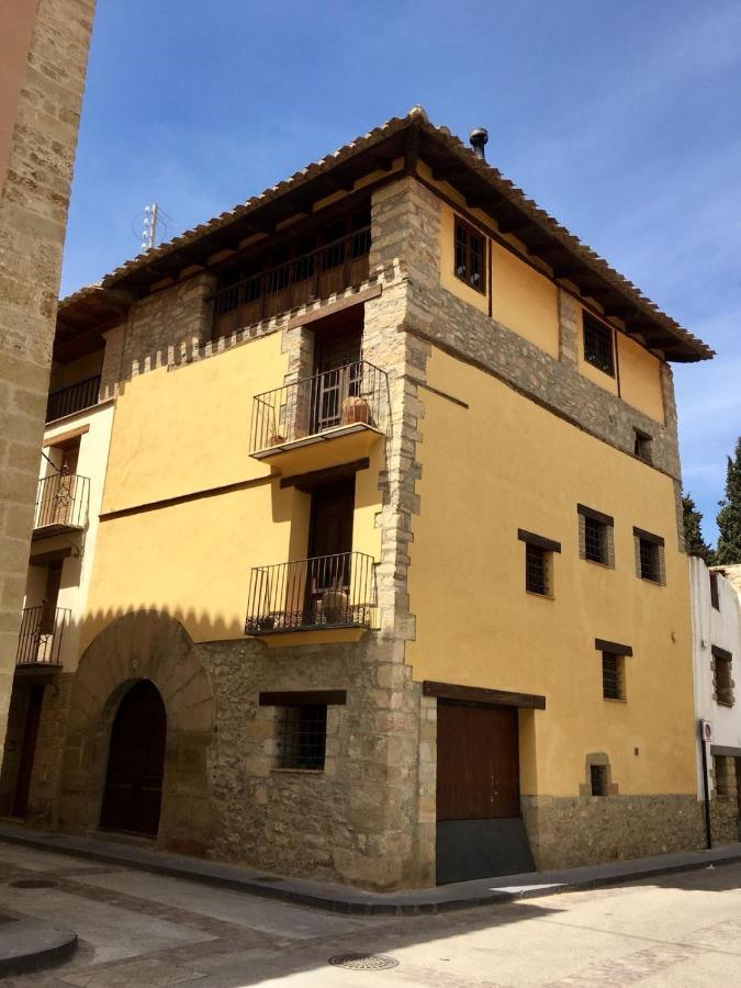 La Casa Amarilla Villa Rubielos De Mora Dış mekan fotoğraf
