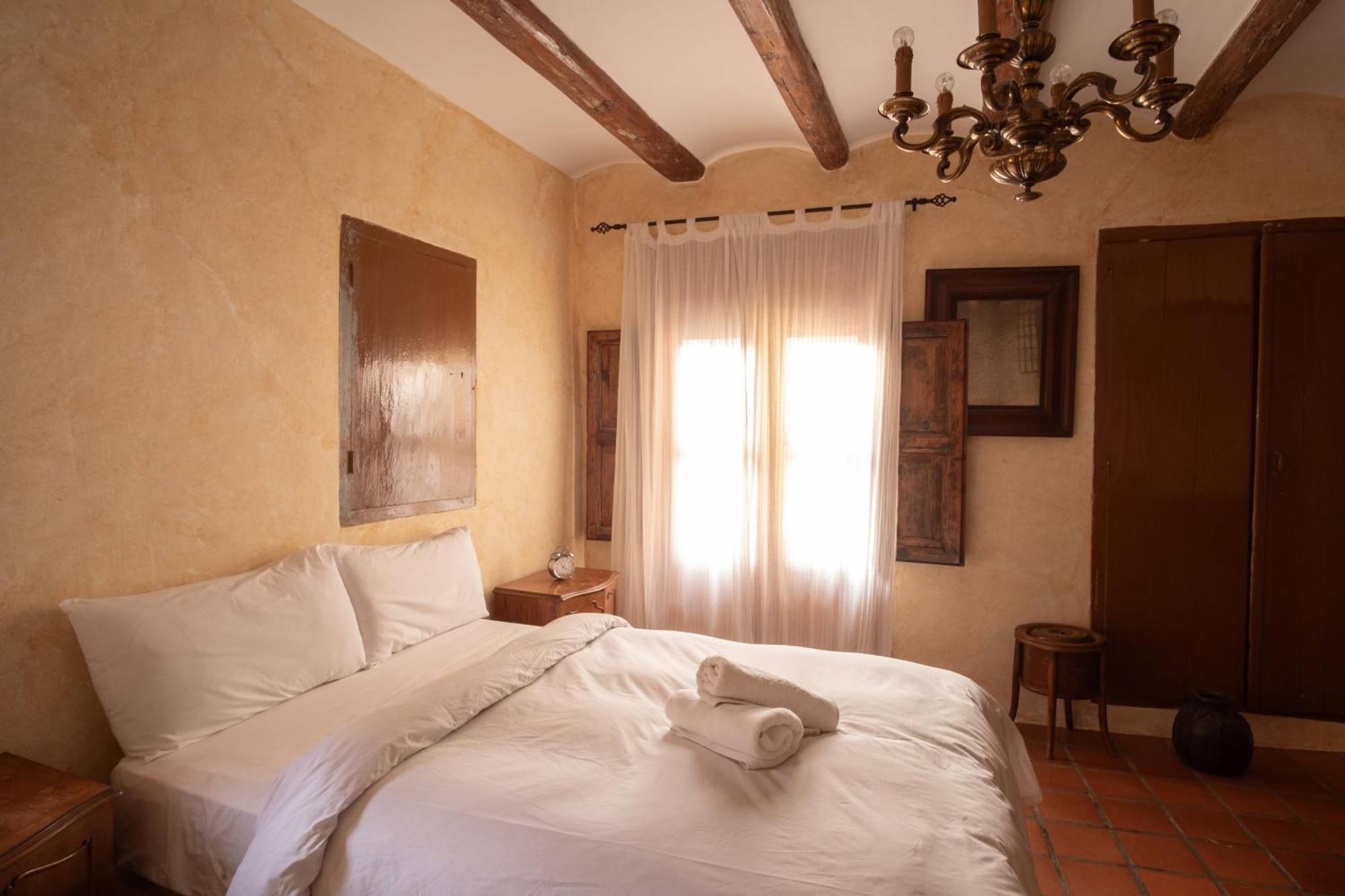 La Casa Amarilla Villa Rubielos De Mora Dış mekan fotoğraf