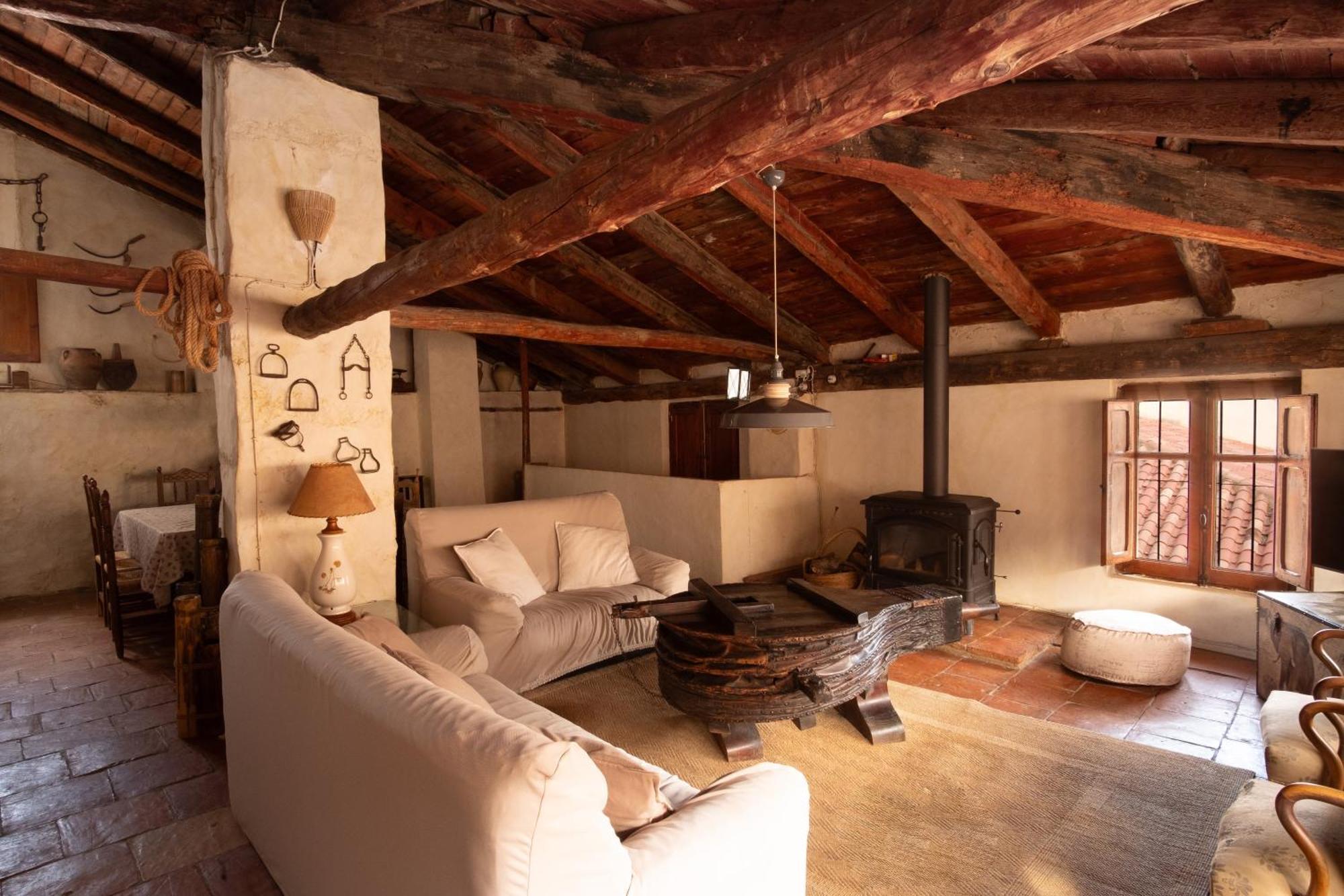 La Casa Amarilla Villa Rubielos De Mora Dış mekan fotoğraf